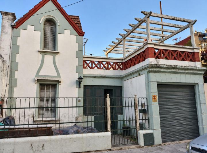 Casa · 115m² · 4 Ambientes · 1 Cochera