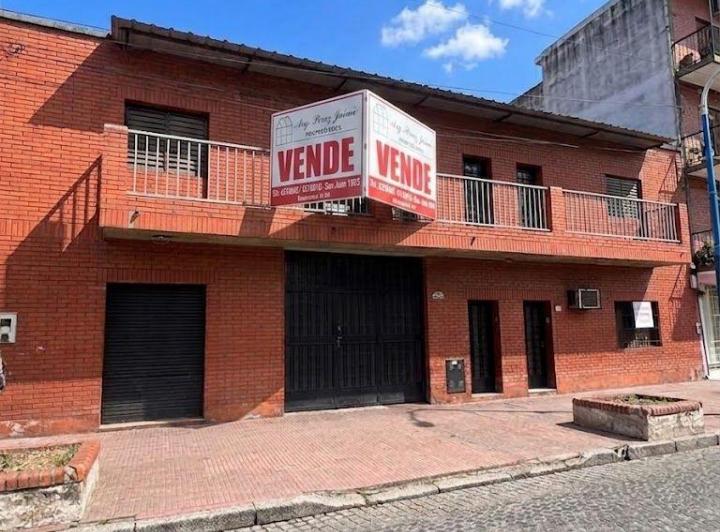 Terreno · 672m²