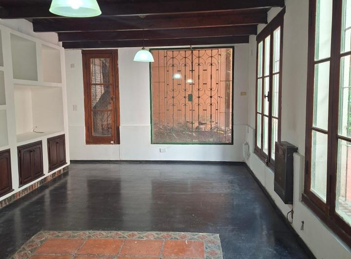Casa · 140m² · 5 Ambientes · 1 Cochera
