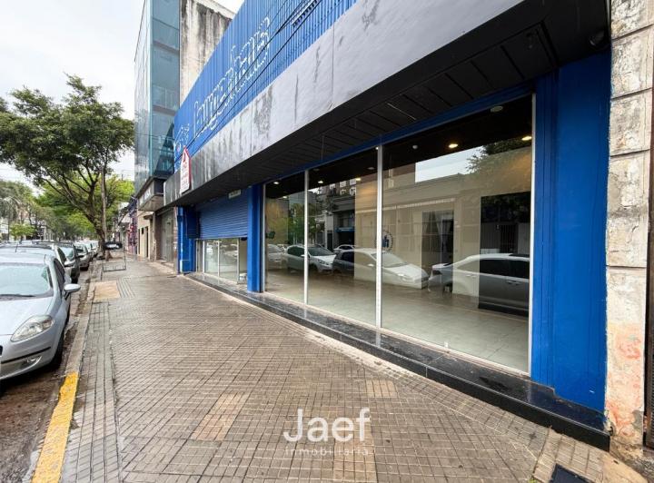 Local comercial · 285m² · 8 Ambientes