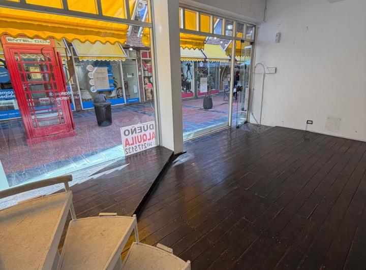 Local comercial · 89m² · 4 Ambientes