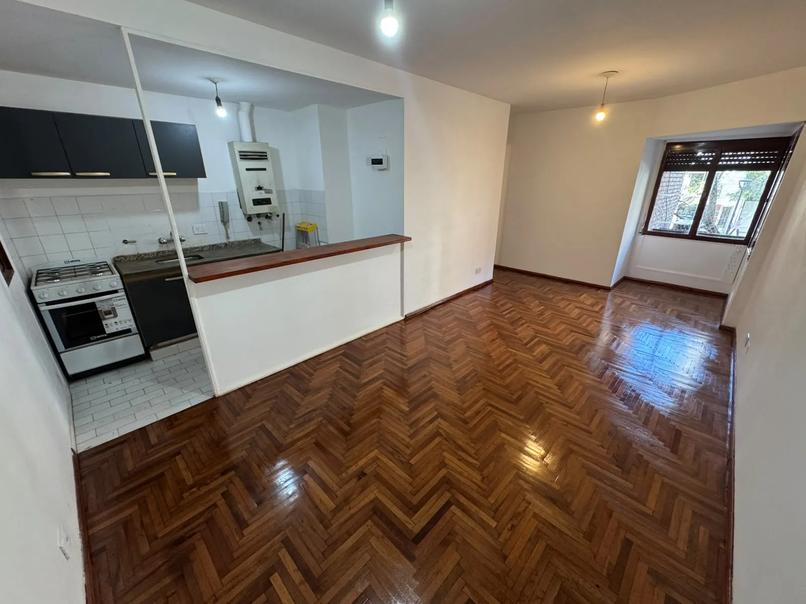 PRECIOSO DEPARTAMENTO RECIEN REACONDICIONADO! APROVECHA!