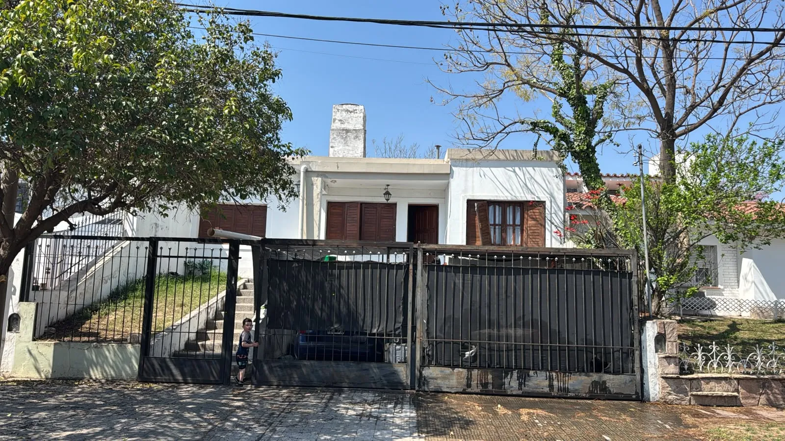 CASA EN VENTA 3 DORMITORIOS COLINAS DE VELEZ SARSFIELD