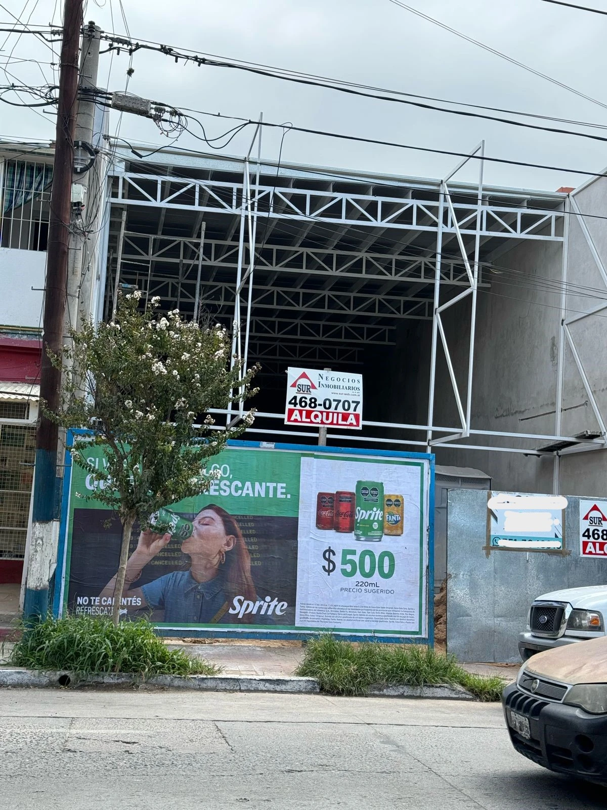 LOCAL AV RICHIERI, PLANTA LIBRE DOBLE ALTURA