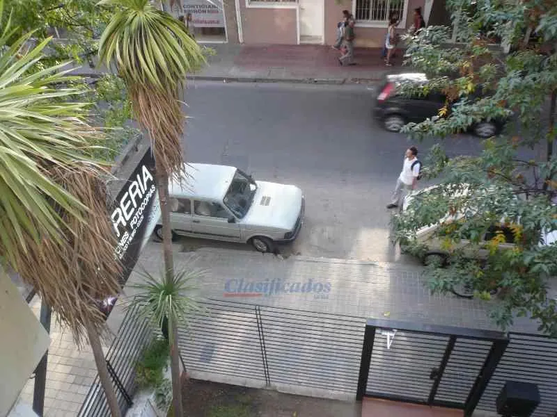 Nva. Cba. Obispo Trejo 1100. Dpto 1 dorm. C/ balcón. SARRACINI
