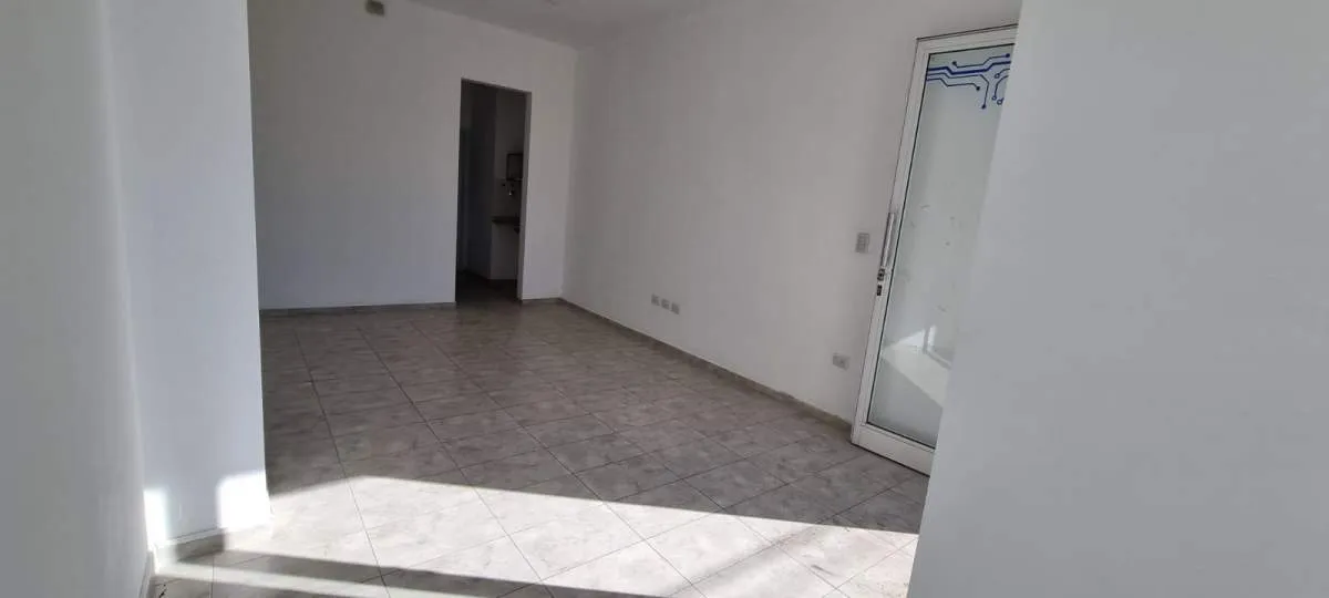 Alquilo Local en Alto Alberdi, excelente ubicación!