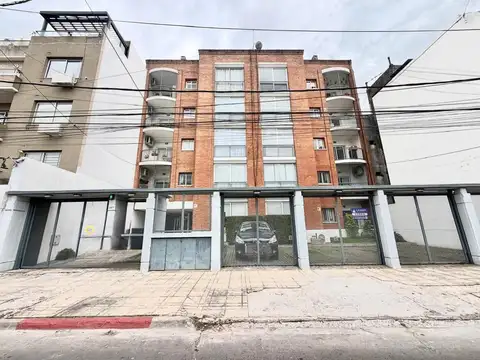 Departamento en Alquiler en Castelar Sur, Castelar