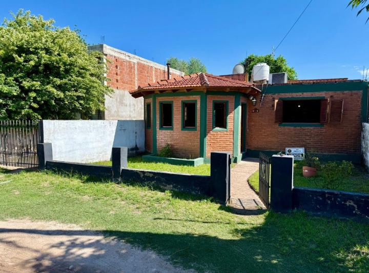 Casa · 90m² · 3 Ambientes · 1 Cochera