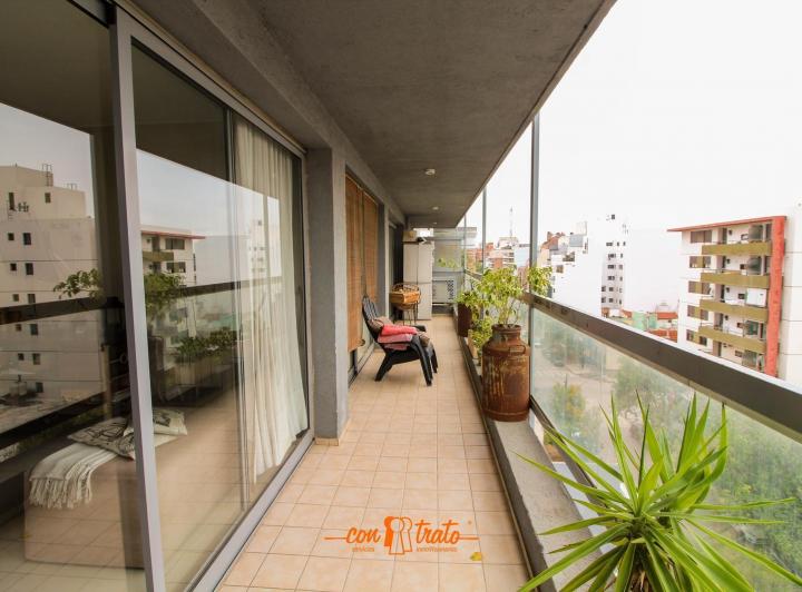 Departamento · 90m² · 4 Ambientes · 1 Cochera