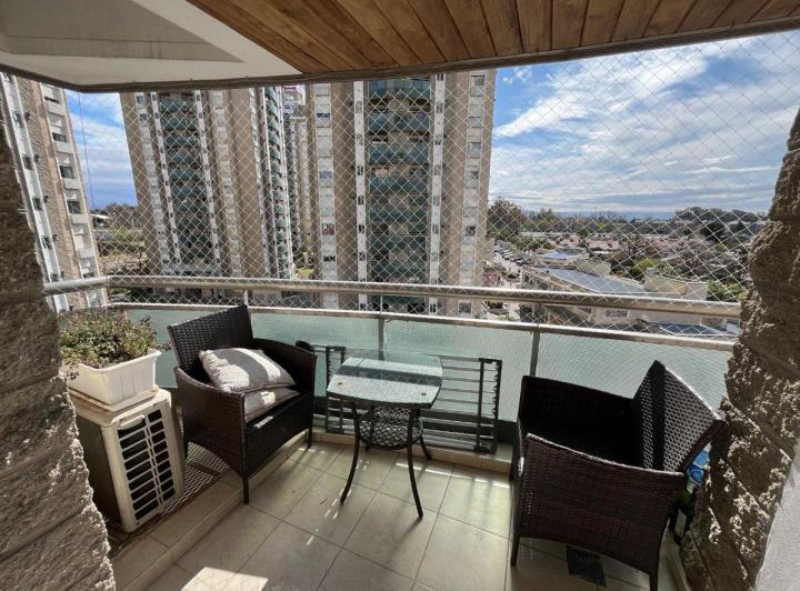 Departamento · 78m² · 4 Ambientes · 1 Cochera