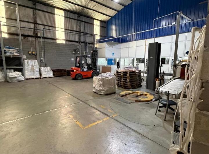 Bodega-Galpón · 30000m²