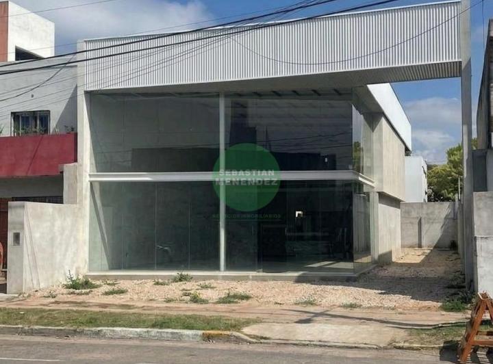 Bodega-Galpón · 150m² · 2 Ambientes