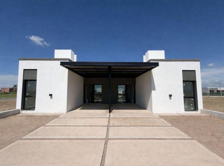 Casa · 65m² · 3 Ambientes · 1 Cochera