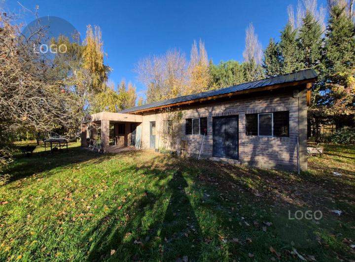 Casa · 316m² · 6 Ambientes · 2 Cocheras