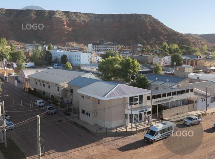 Hotel · 1369m² · 40 Ambientes · 10 Cocheras