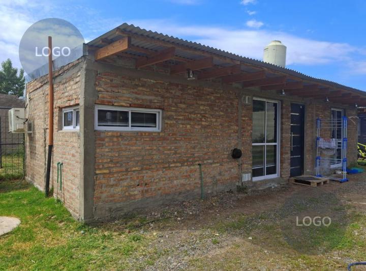 Casa · 136m² · 2 Dormitorios · 2 Cocheras