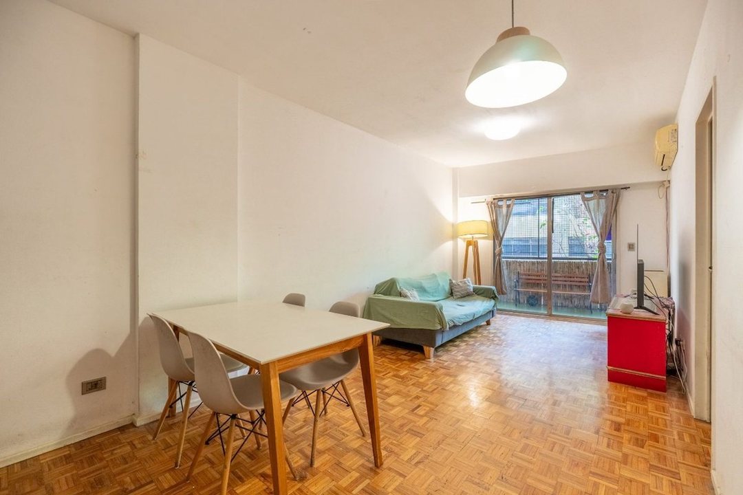 Venta 4 amb Recoleta con balcón al frente