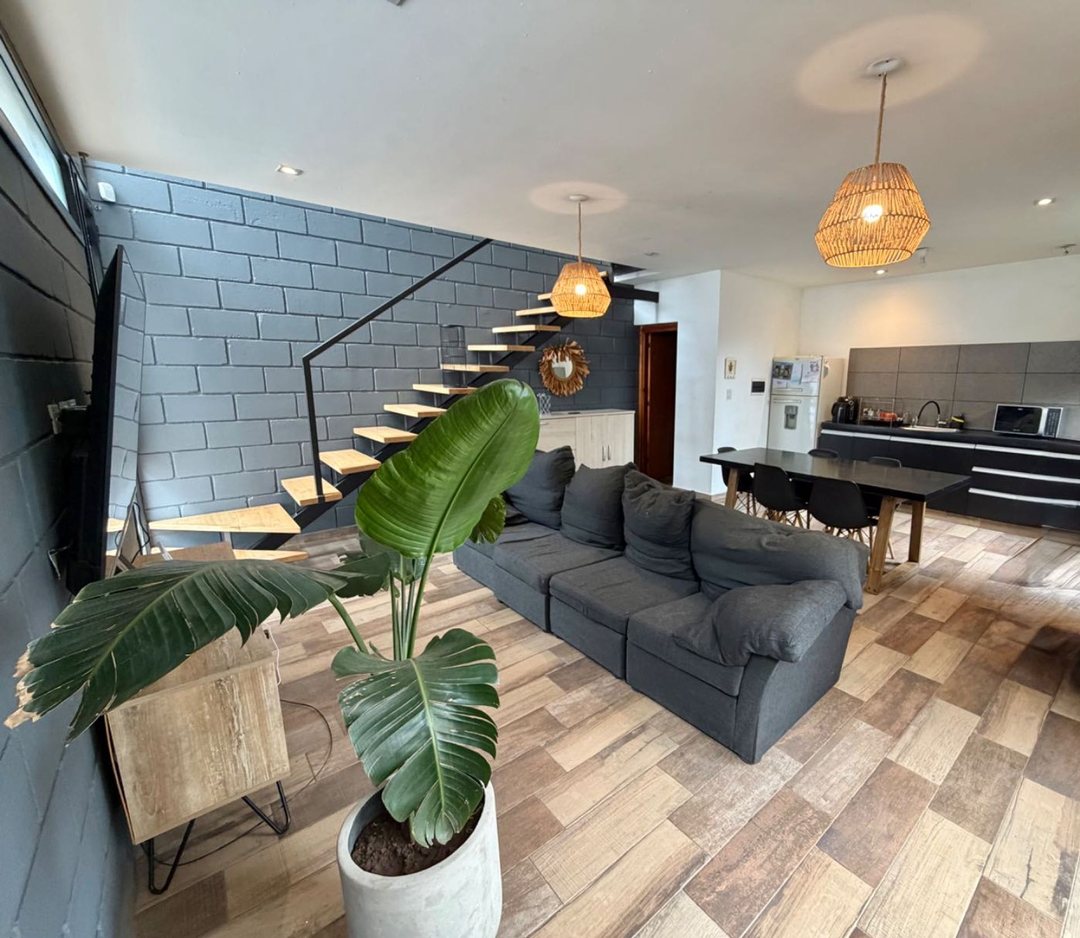 DUPLEX HOUSING CERRADO 2 DORM - B CUESTA COLORADA
