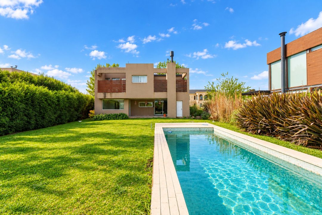 CASA EN ALQUILER GRAND BELL II 4 DORMITORIOS