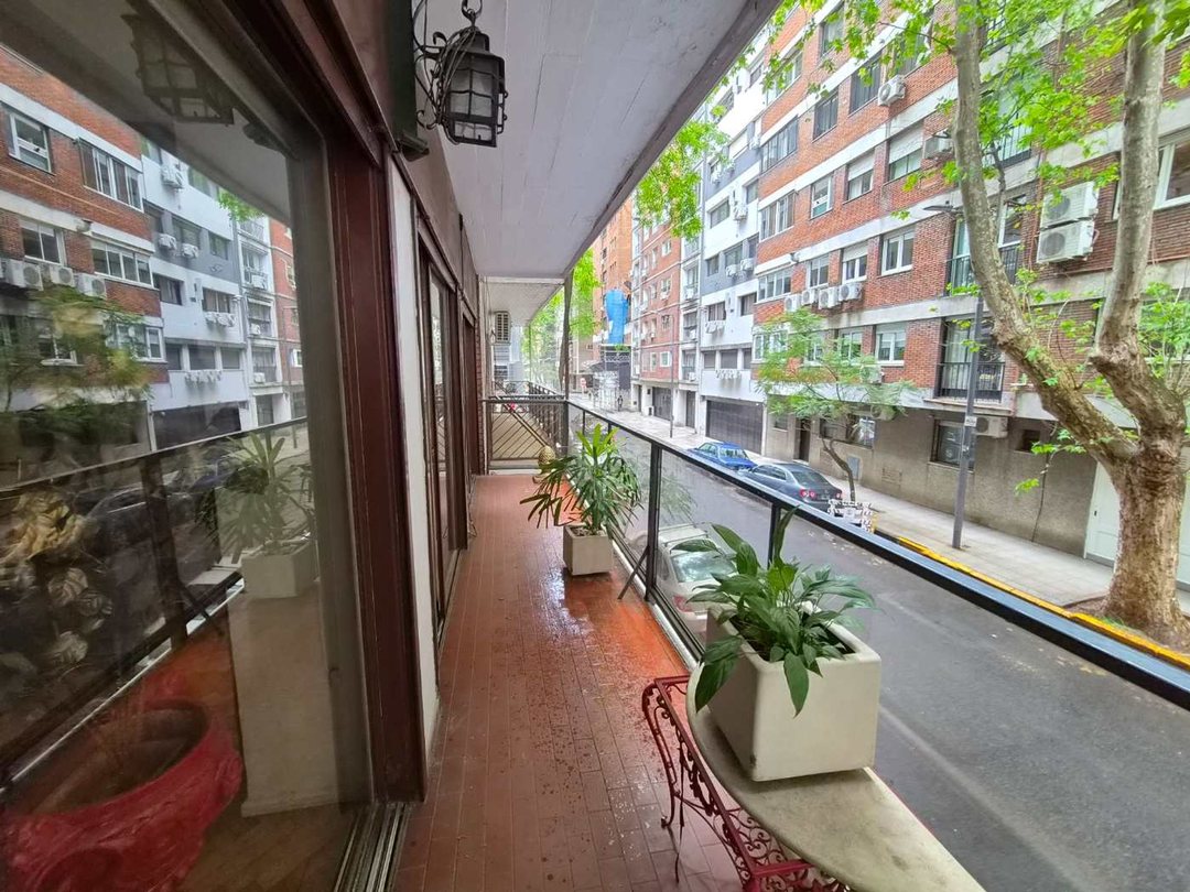 Venta depto 4 amb dep frente cochera Palermo