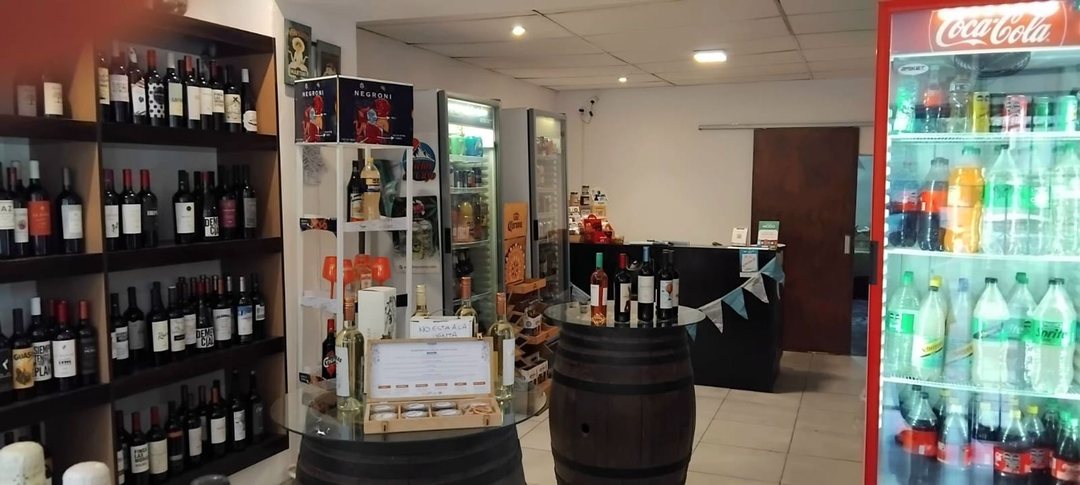 ALQUILER LOCAL COMERCIAL - DORREGO, GUAYMALLÉN
