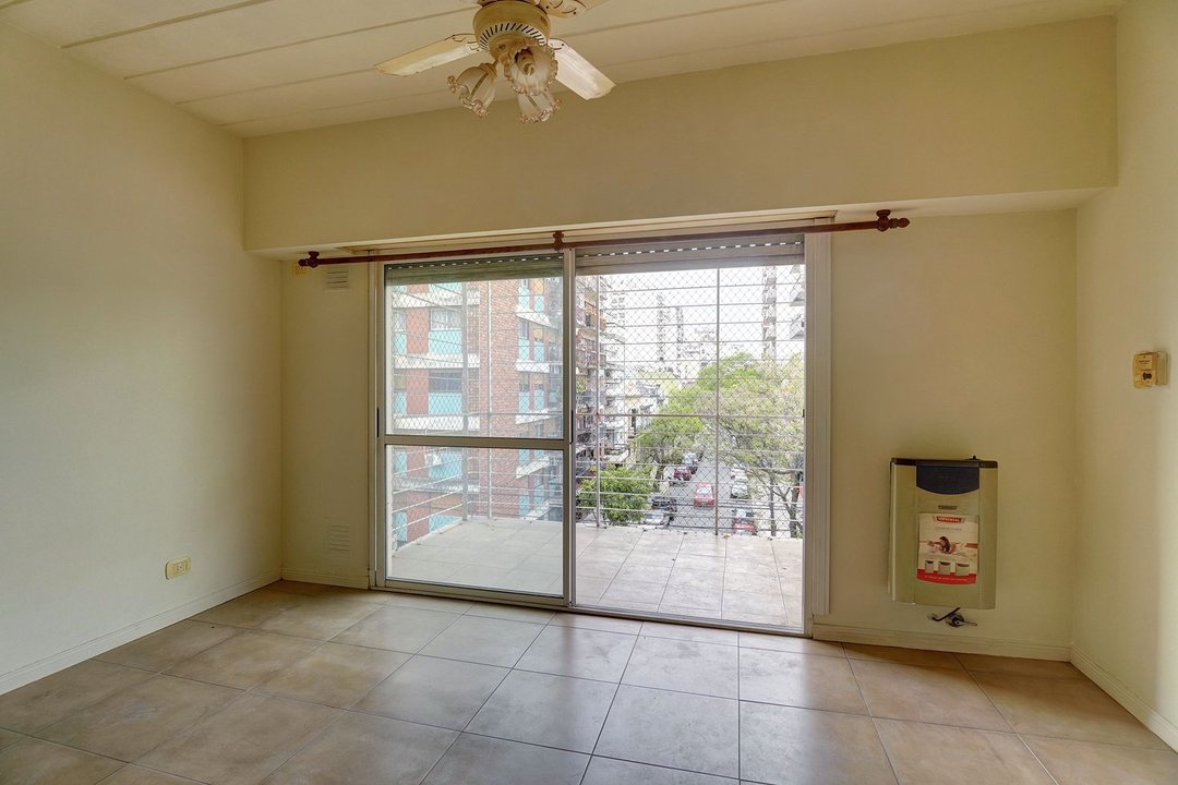 Departamento monoambiente venta caballito balcón