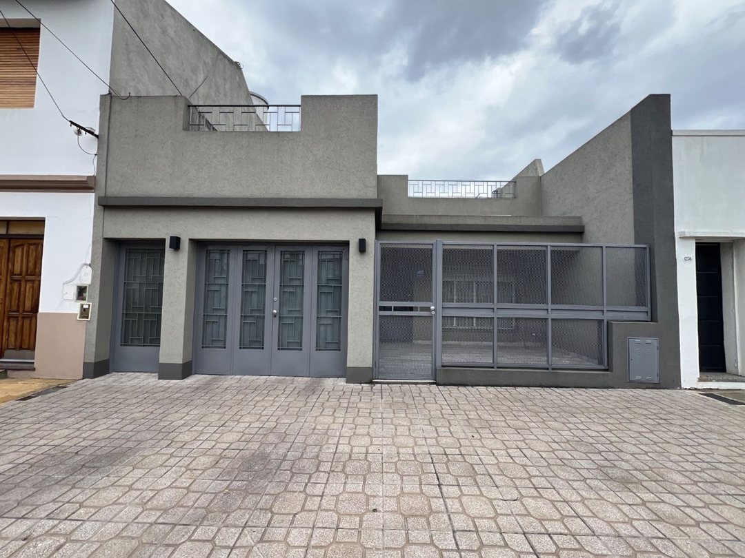 CASA 3 AMBIENTES VENTA RAMOS MEJIA
