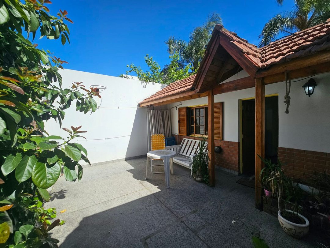 VENTA PH VILLA MAIPU 3 AMBIENTES PATIO LAVADERO