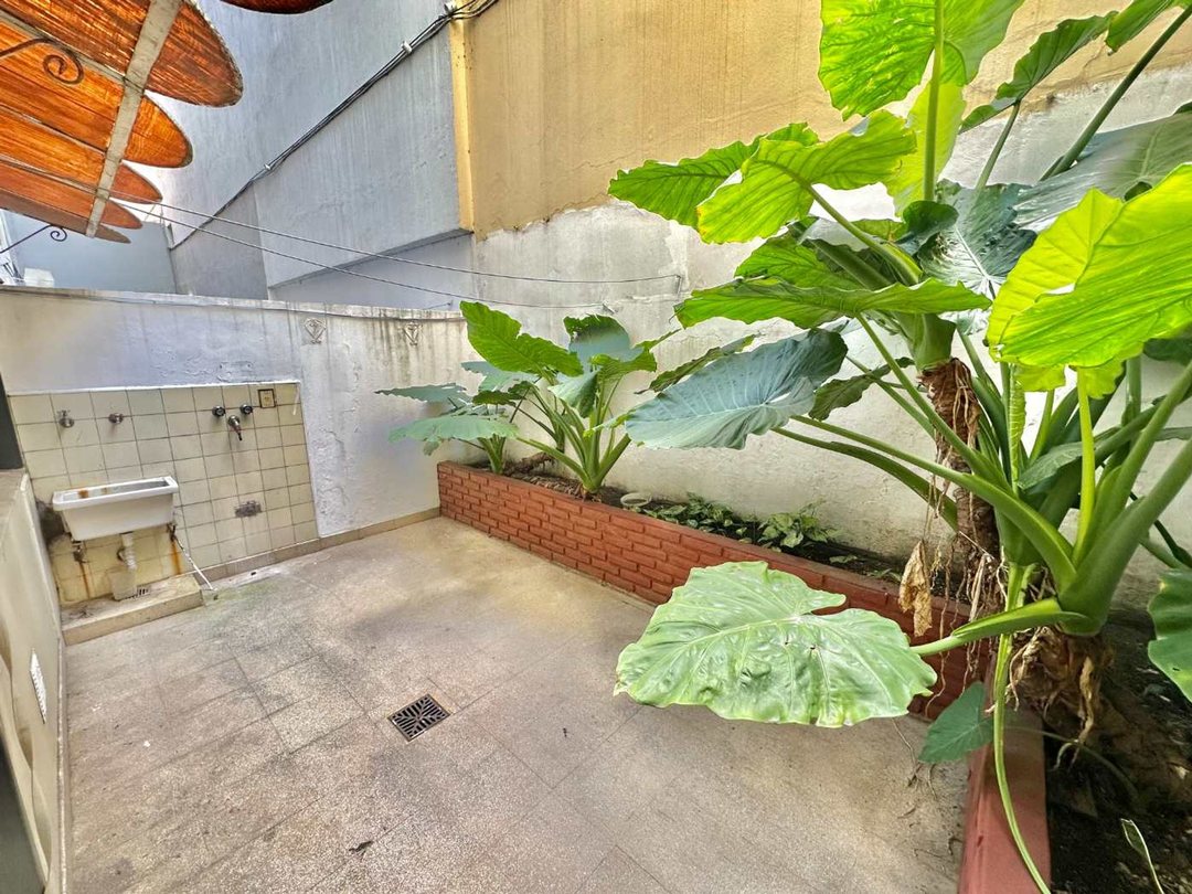 Venta departamento 2 ambientes con dos patios!