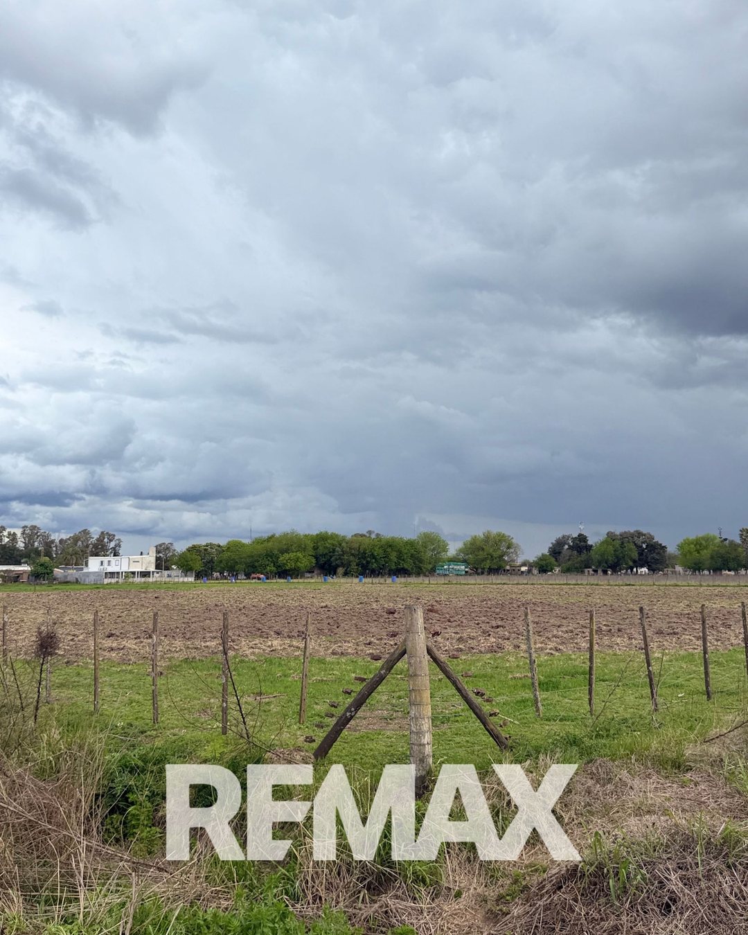 1,5ha EN CHOVET SOBRE NUEVA RUTA 96 EN VENTA