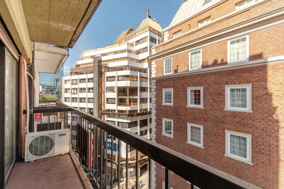 VENTA DEPTO 2 AMB FRENTE CON BALCON EN RETIRO