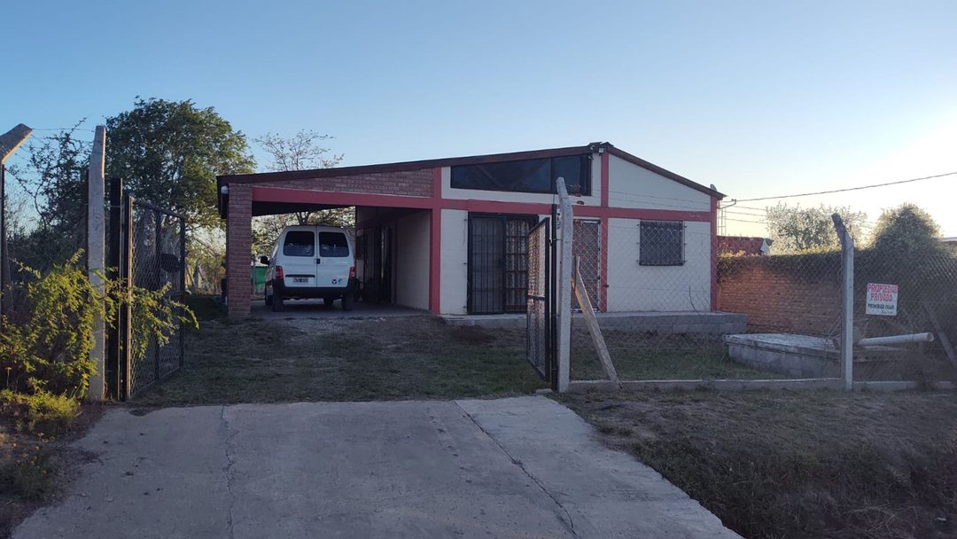 VENTAS CASA 2 DORM COSQUIN APTA CREDITO