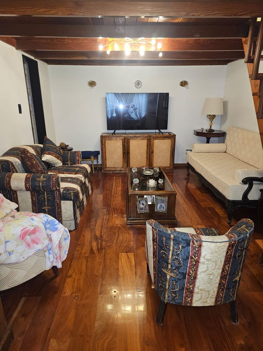 VENTA CASA 4 AMB LUM PATIO TERR -PARQUE CHACABUCO