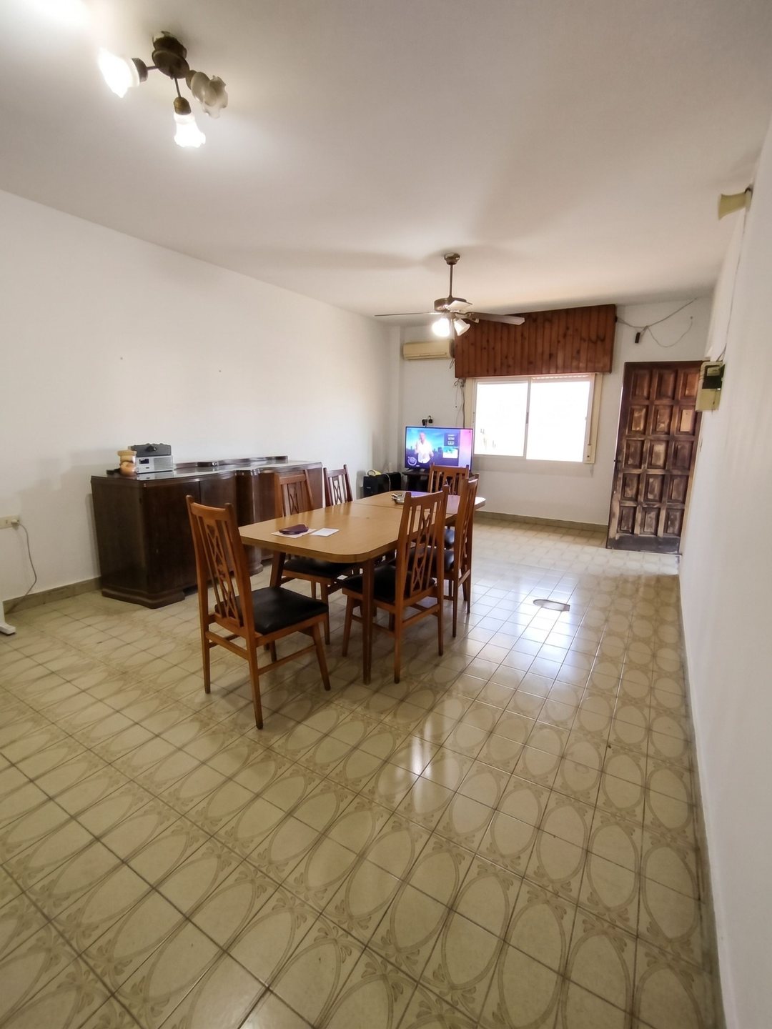 VENTA CASA 3 AMBIENTES CON DEPOSITO EN MORON