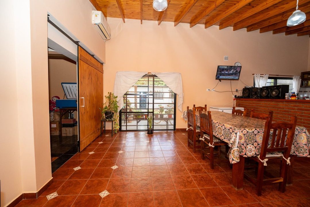 CASA EN VENTA VILLA ELISA 3 DORMITORIOS