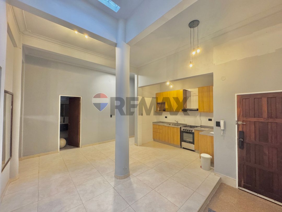 ALQUILER PH 4 AMBIENTES EN FLORESTA CON TERRAZA