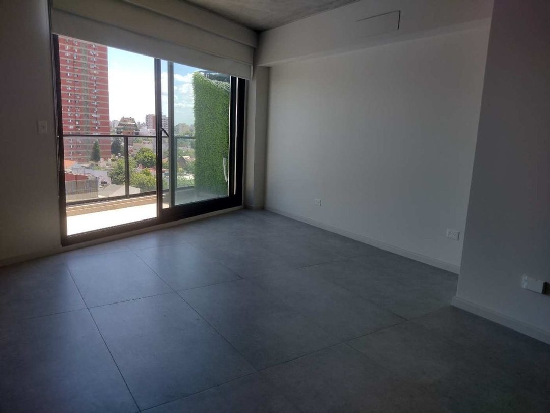 ALQUILER. MONO de CATEGORIA. PISO ALTO. IMPECABLE