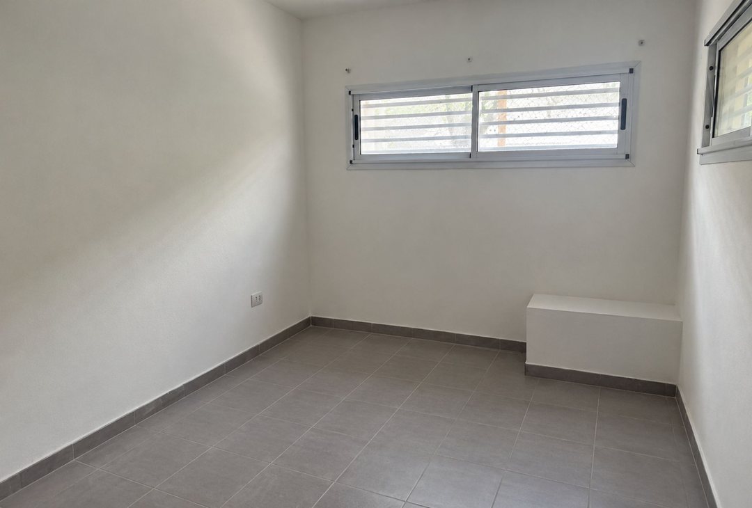 OFICINA CONSULTORIO EN VENTA LA PLATA