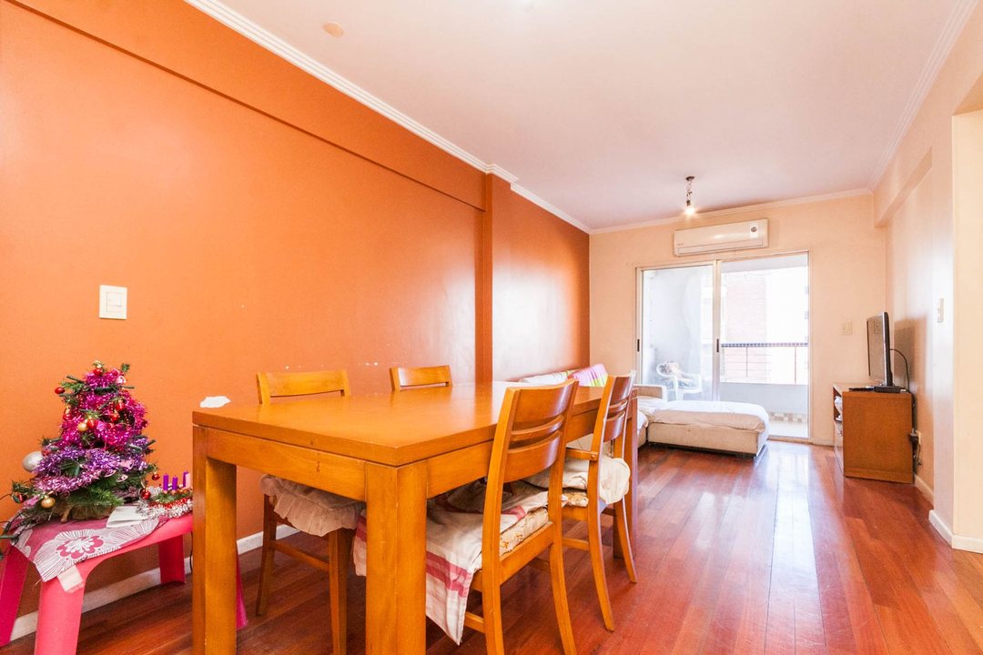 Piso de 4 amb en Venta con cochera y amenities