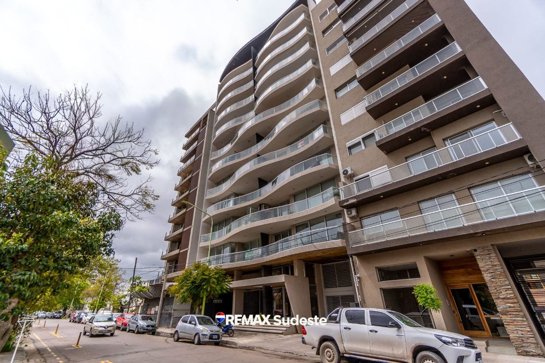 VENTA SEMIPISO DE CATEGORIA 19 DE MAYO