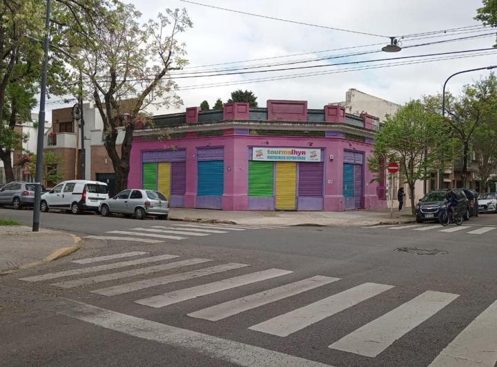Terreno · 268m²