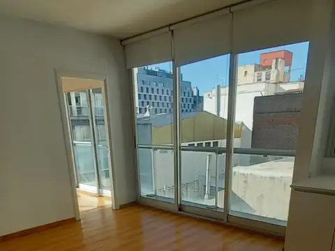 Departamento en Venta en Vicente Lopez Vias / Rio, Vicente Lopez