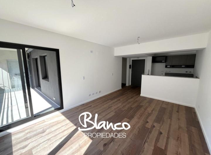 Departamento · 56m² · 3 Ambientes · 1 Cochera