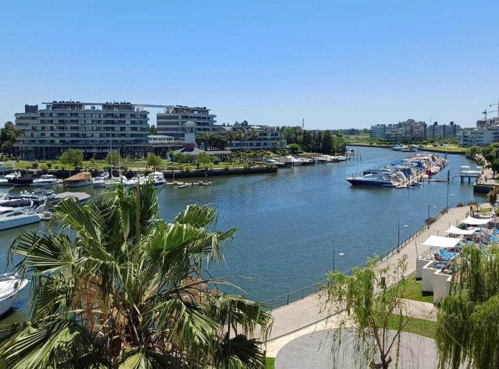 Departamento · 60m² · 2 Ambientes · 1 Cochera