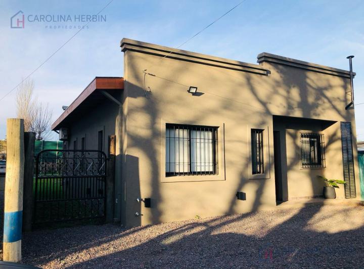 Casa · 50m² · 3 Ambientes · 3 Cocheras