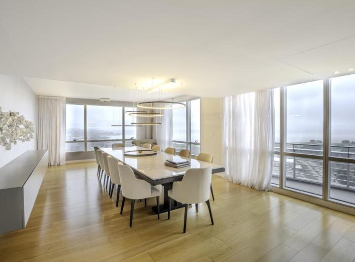Departamento · 400m² · 4 Ambientes · 3 Cocheras