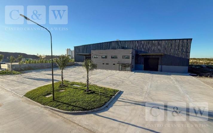 Depósito · 3700m²