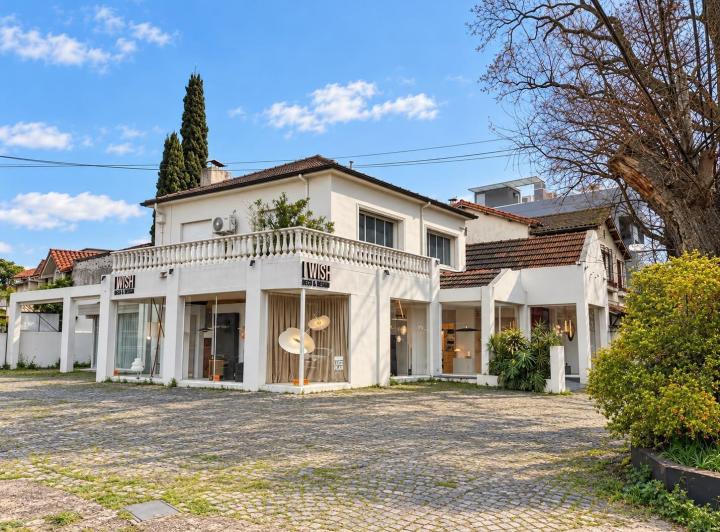 Oficina comercial · 358m² · 6 Ambientes · 6 Cocheras