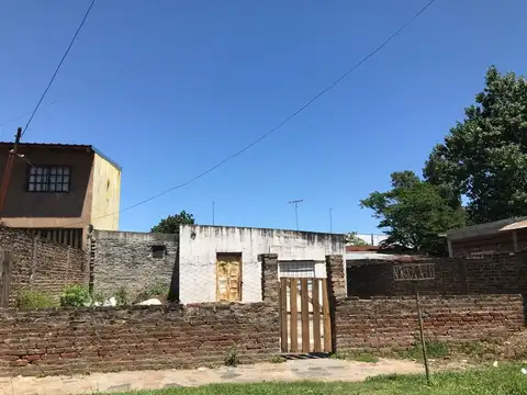 Casa en Venta en Burzaco, Partido de Almirante Brown
