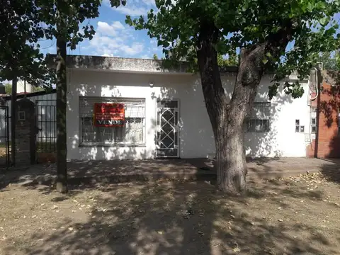 Casa en Venta en Mariano Acosta, Partido de Merlo